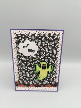 "BOO!" Süßes oder Saures: Vertikale Halloween-Karte mit Geister-Glow Produktbeschreibung: